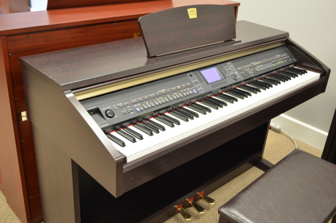 Yamaha CVP501 - Digital Pianos